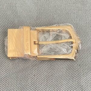 New Michael Kors women's gold belt buckle for 1.5" width belt
